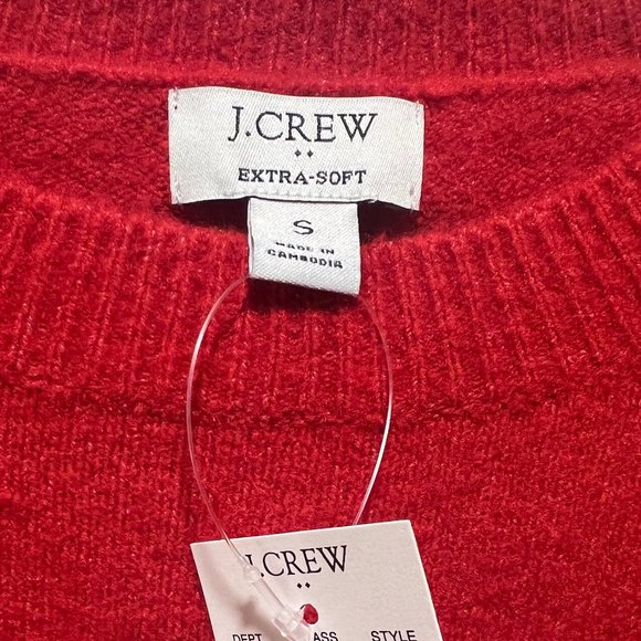 NWT J. Crew Crewneck sweater in extra-soft yarn - Picture 3 of 4